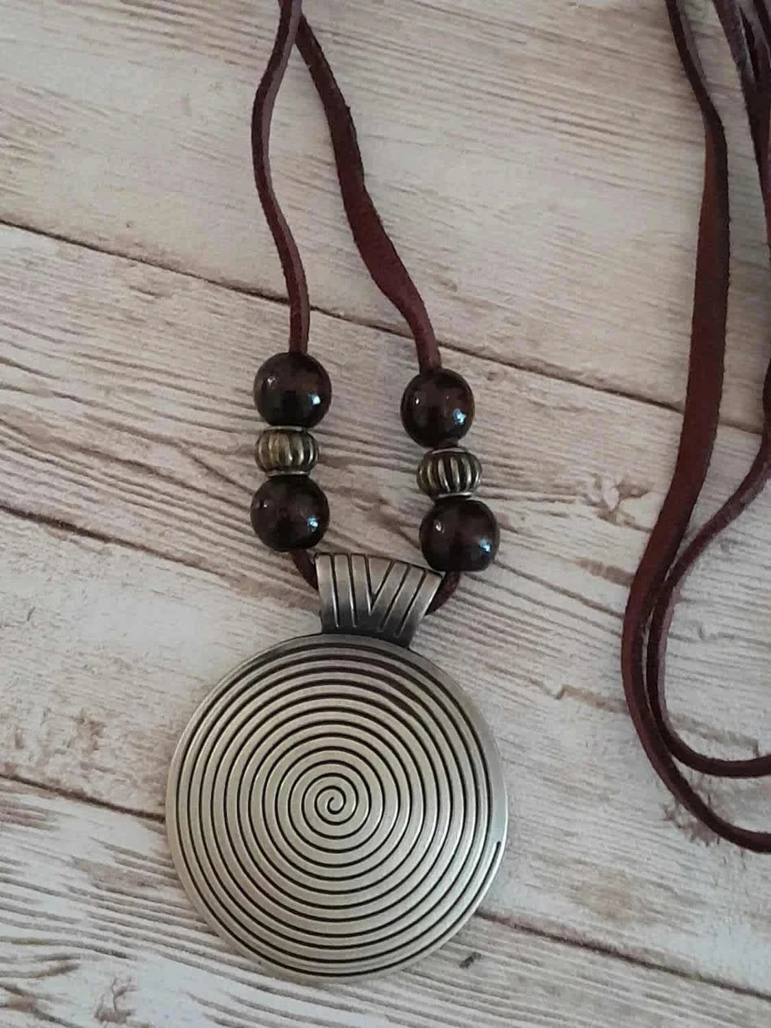 Women's necklace, Ethnic style, gold-tone and brown beads – photo 2